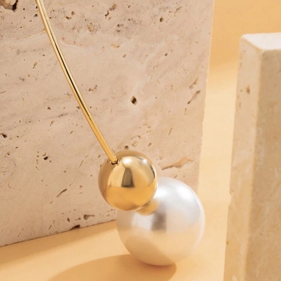 🪩 Collar Necklace 🪩 - Picture 3 of 6